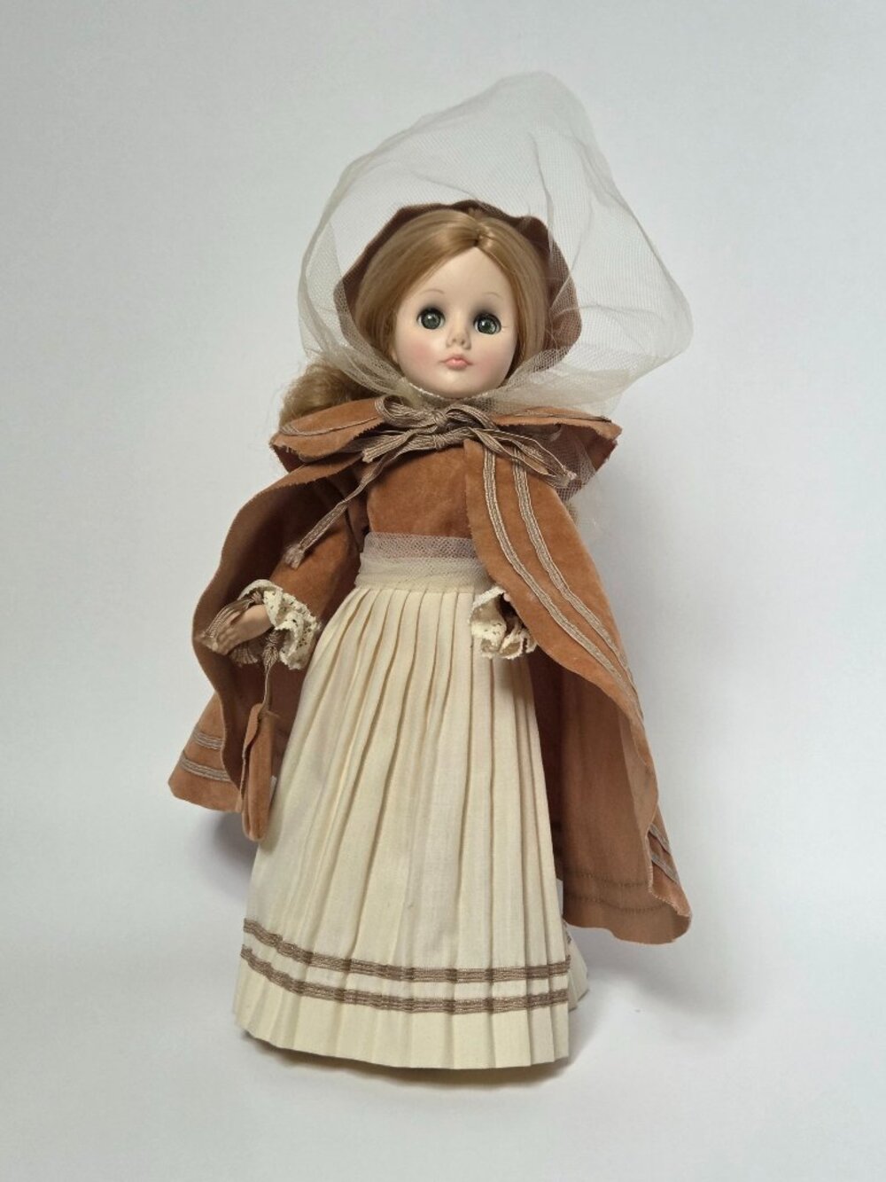 Vintage Effanbee 1975 Collector Doll 11inch Autumn Sleepy Eyes Pleated Dress Cap